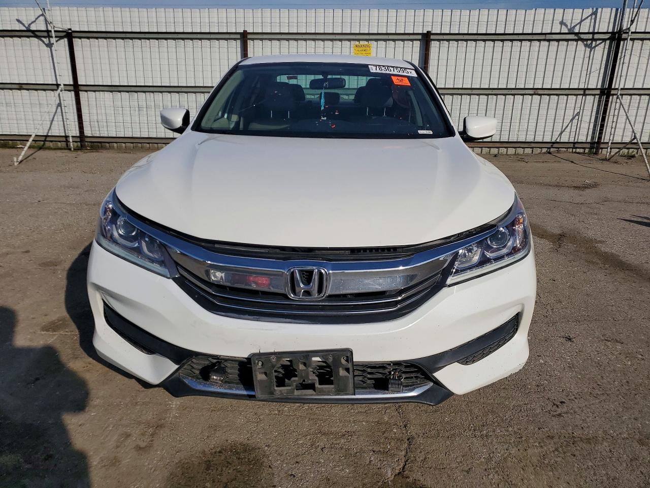 2016 HONDA ACCORD LX photo 9