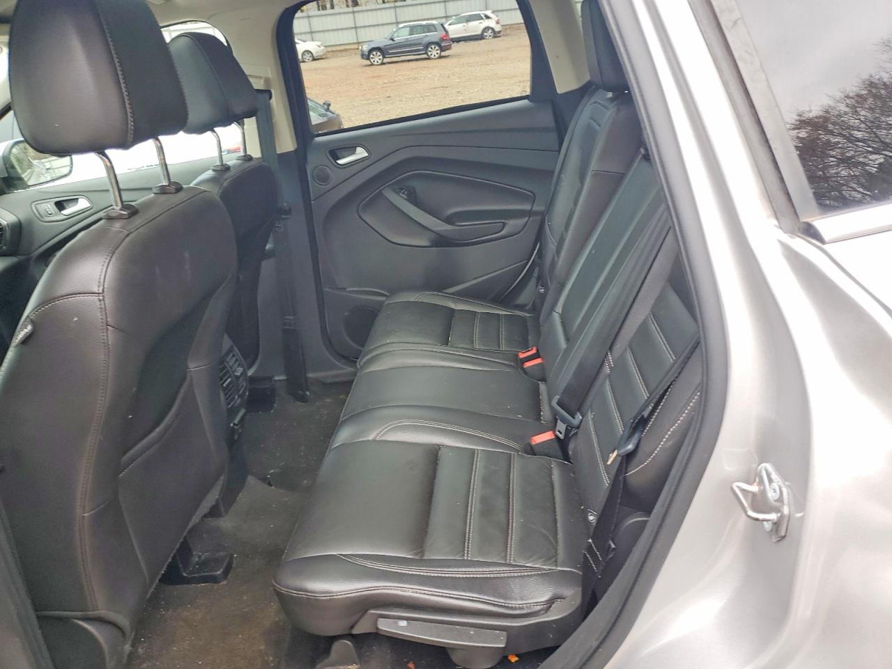 2017 FORD ESCAPE TITANIUM photo 31
