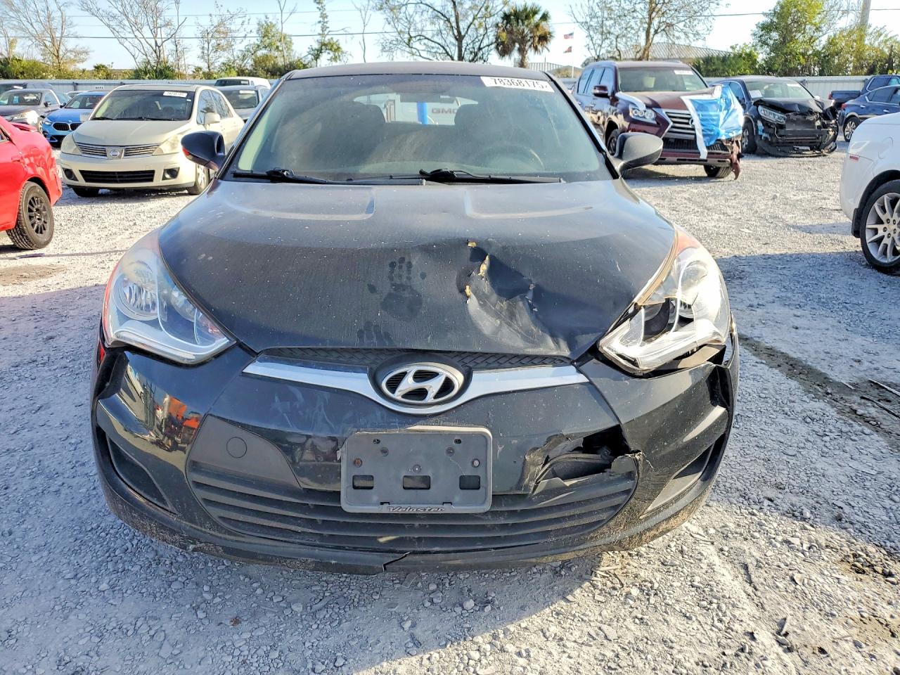 2016 HYUNDAI VELOSTER BASE photo 13