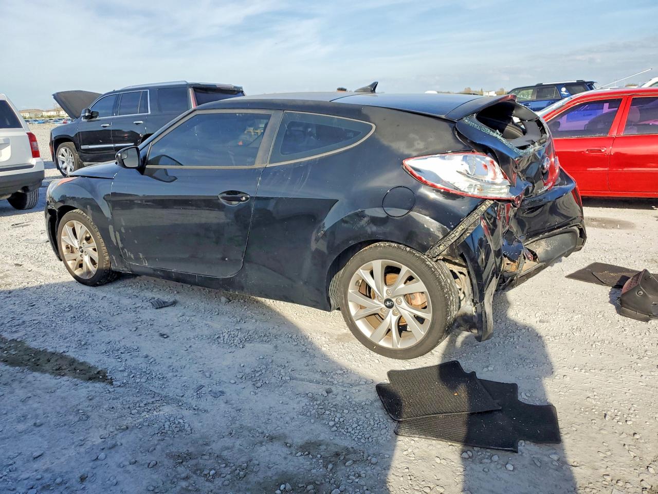 2016 HYUNDAI VELOSTER BASE photo 4