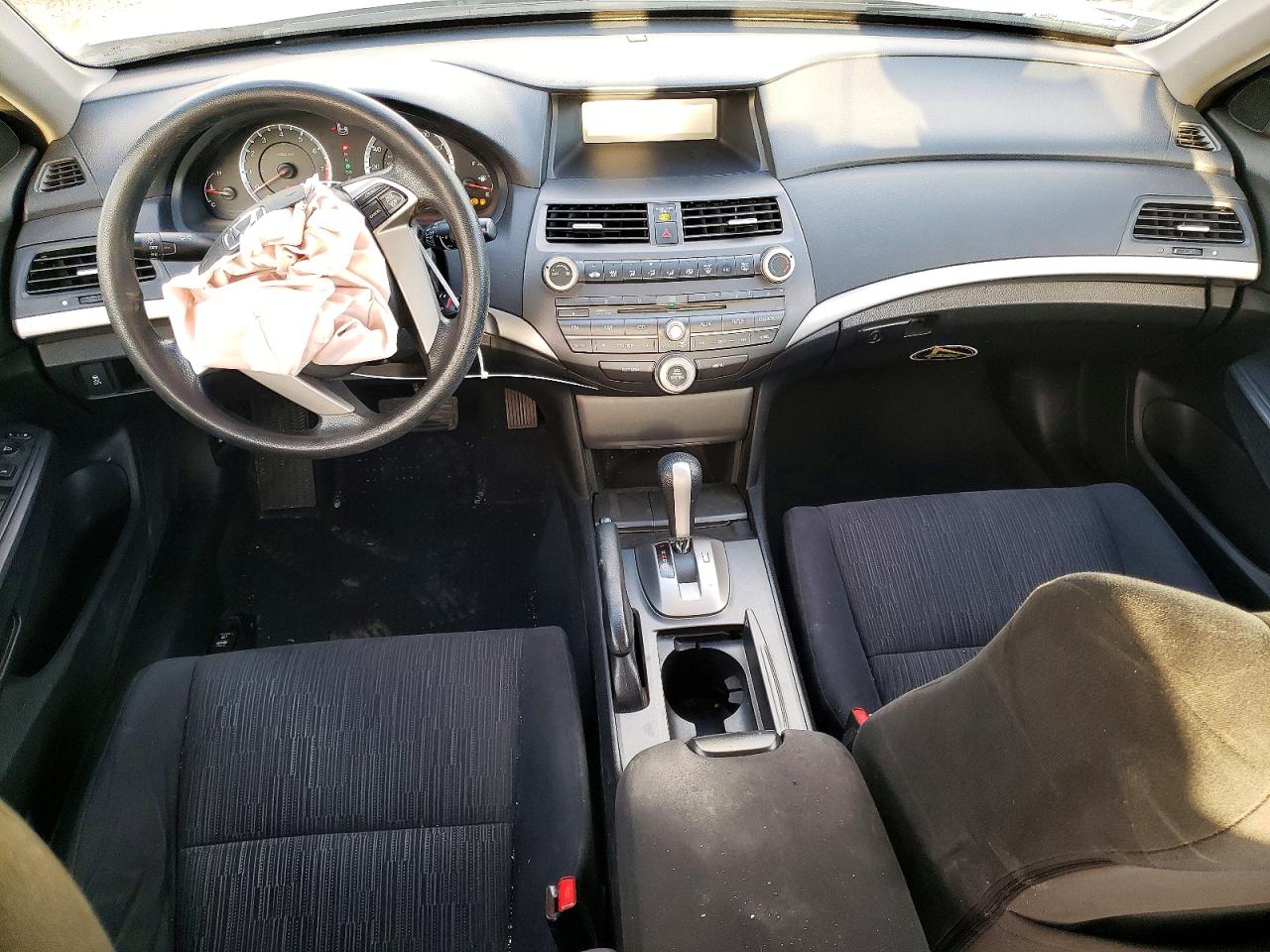 2012 HONDA ACCORD LX photo 8