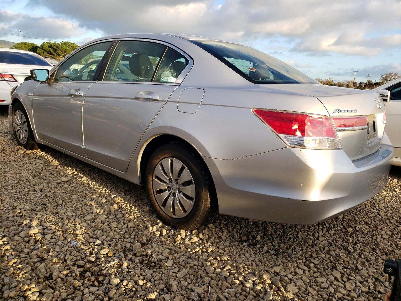 2012 HONDA ACCORD LX photo 2