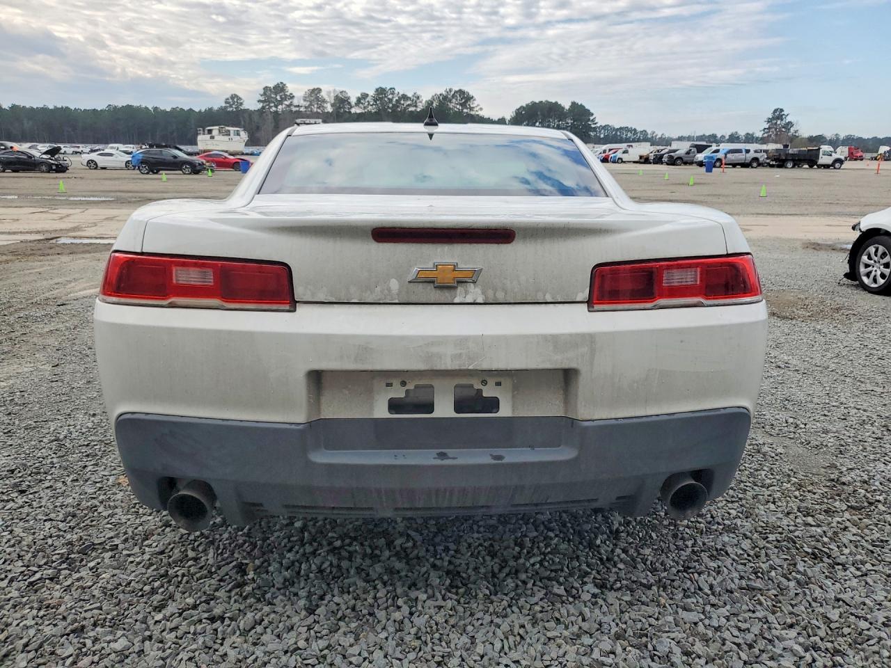 2015 CHEVROLET CAMARO LS photo 6