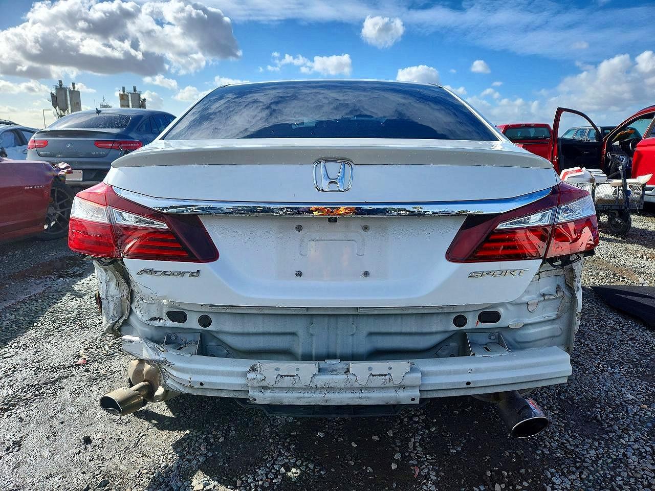 2016 HONDA ACCORD SPORT photo 6