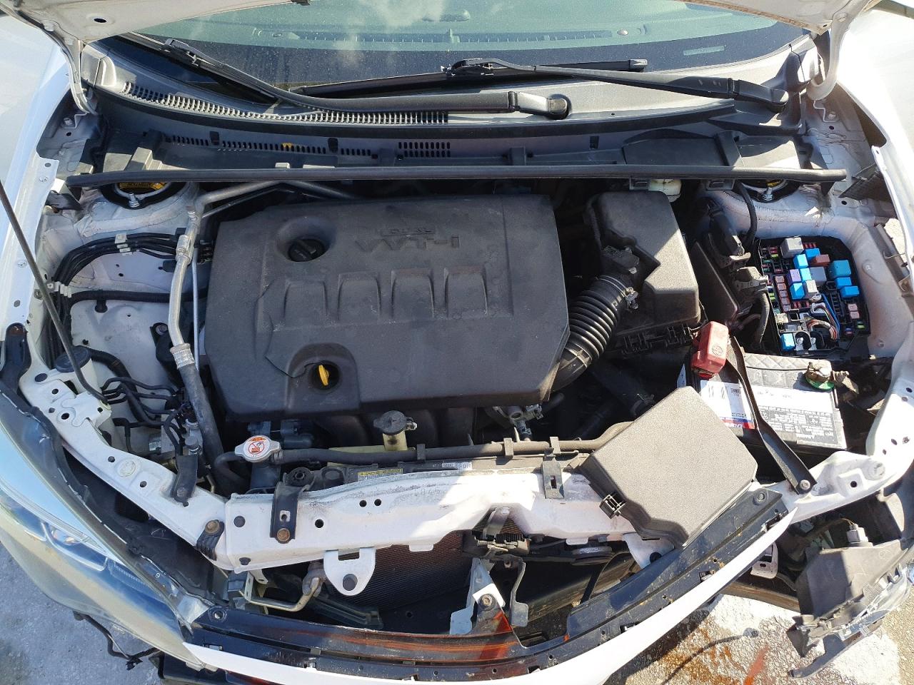 2018 TOYOTA COROLLA SE photo 11