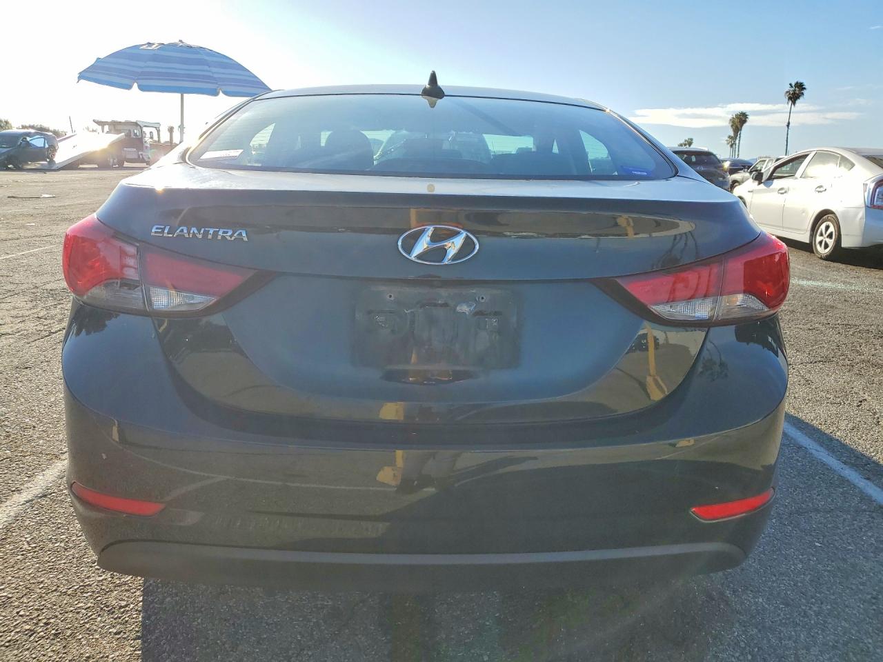 2014 HYUNDAI ELANTRA SE photo 6
