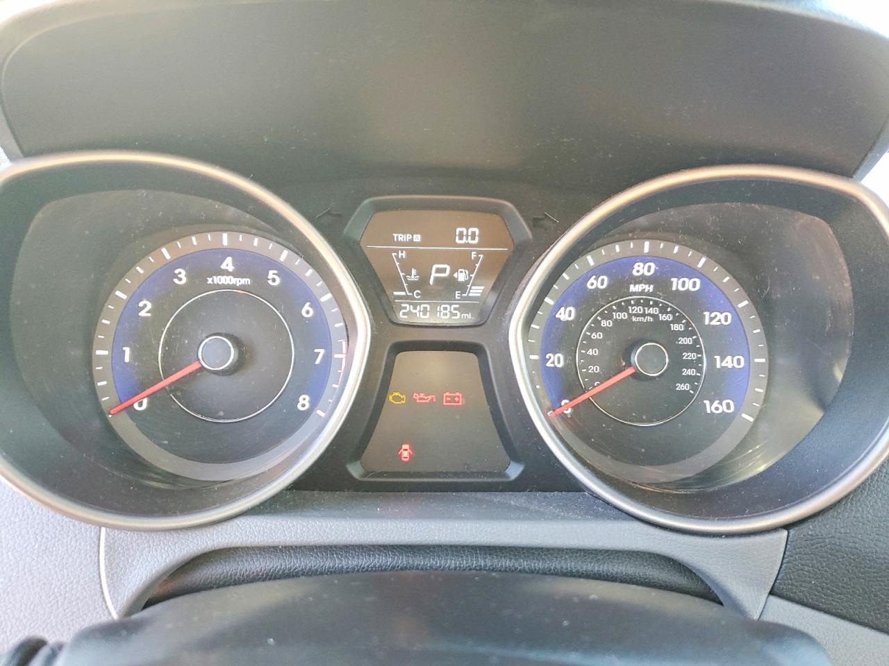 2014 HYUNDAI ELANTRA SE photo 9