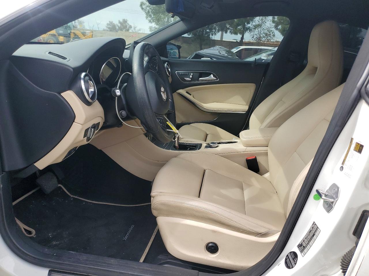 2018 MERCEDES-BENZ CLA 250 photo 19