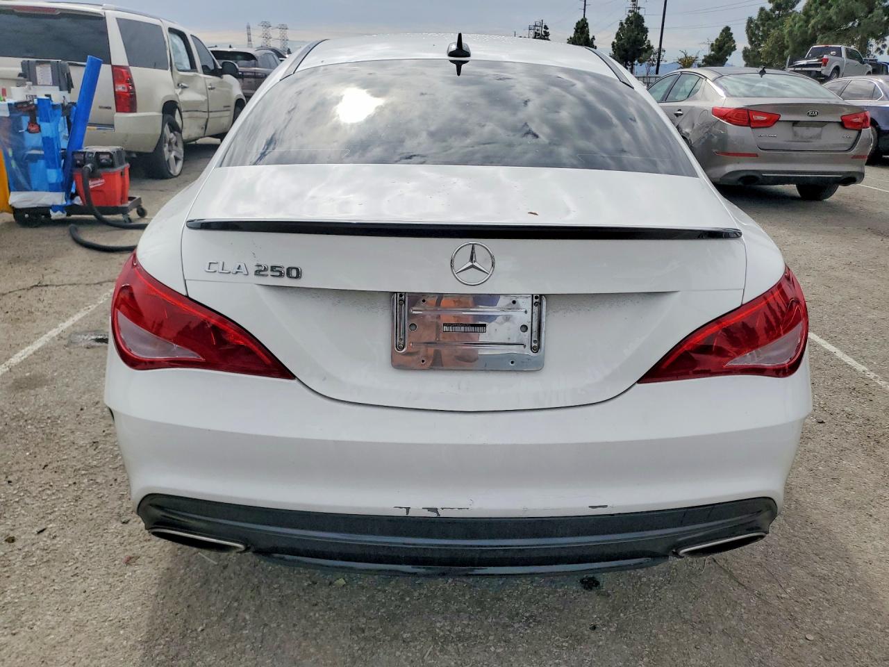 2018 MERCEDES-BENZ CLA 250 photo 16