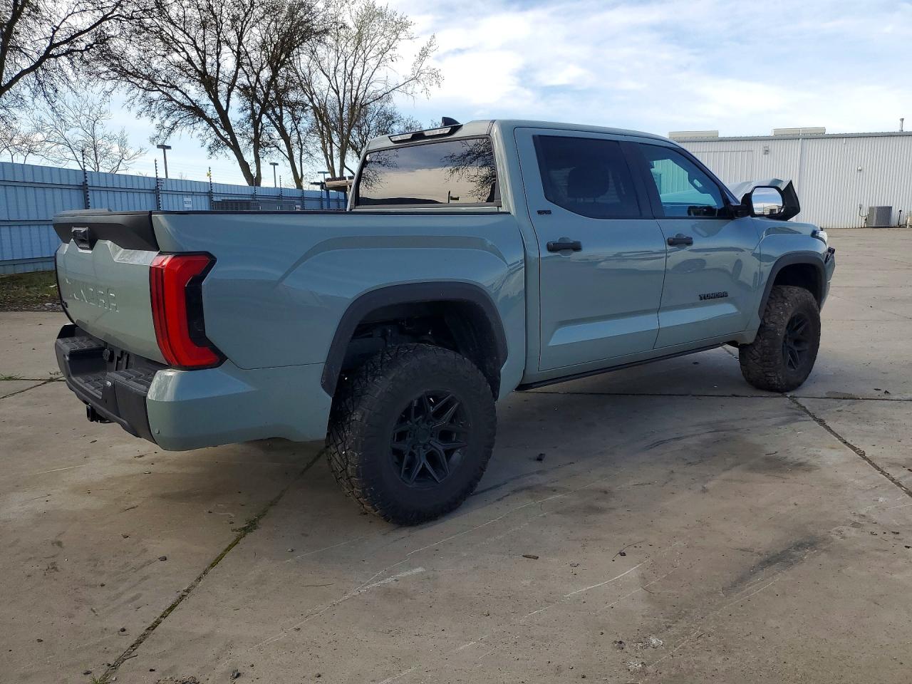 2024 TOYOTA TUNDRA SR5 photo 3