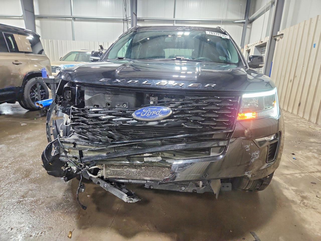2019 FORD EXPLORER SPORT photo 9