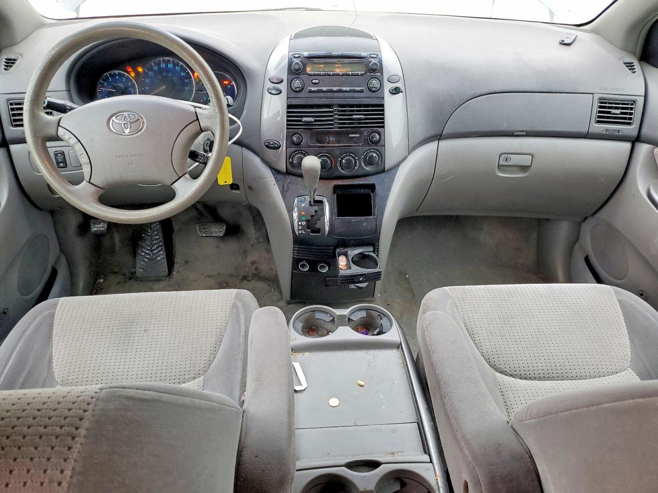 2008 TOYOTA SIENNA LE 7-PASSENGER photo 15