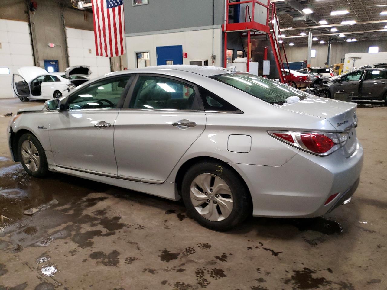 2013 HYUNDAI SONATA HYBRID photo 3