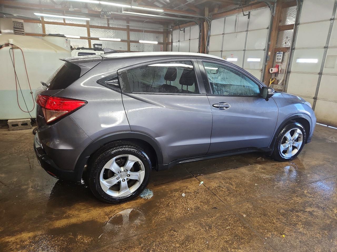 2016 HONDA HR-V EXL photo 5