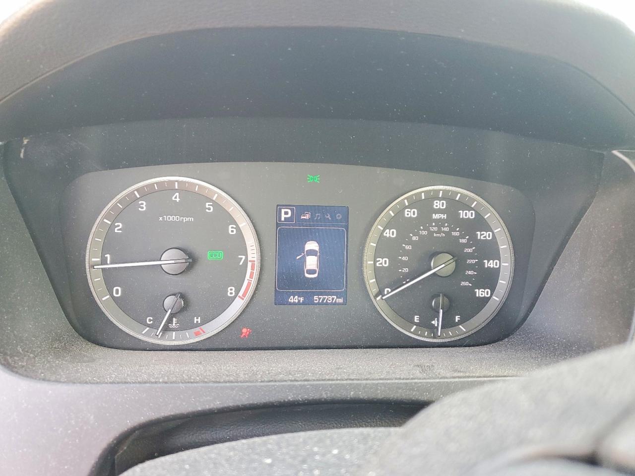 2015 HYUNDAI SONATA SE photo 25