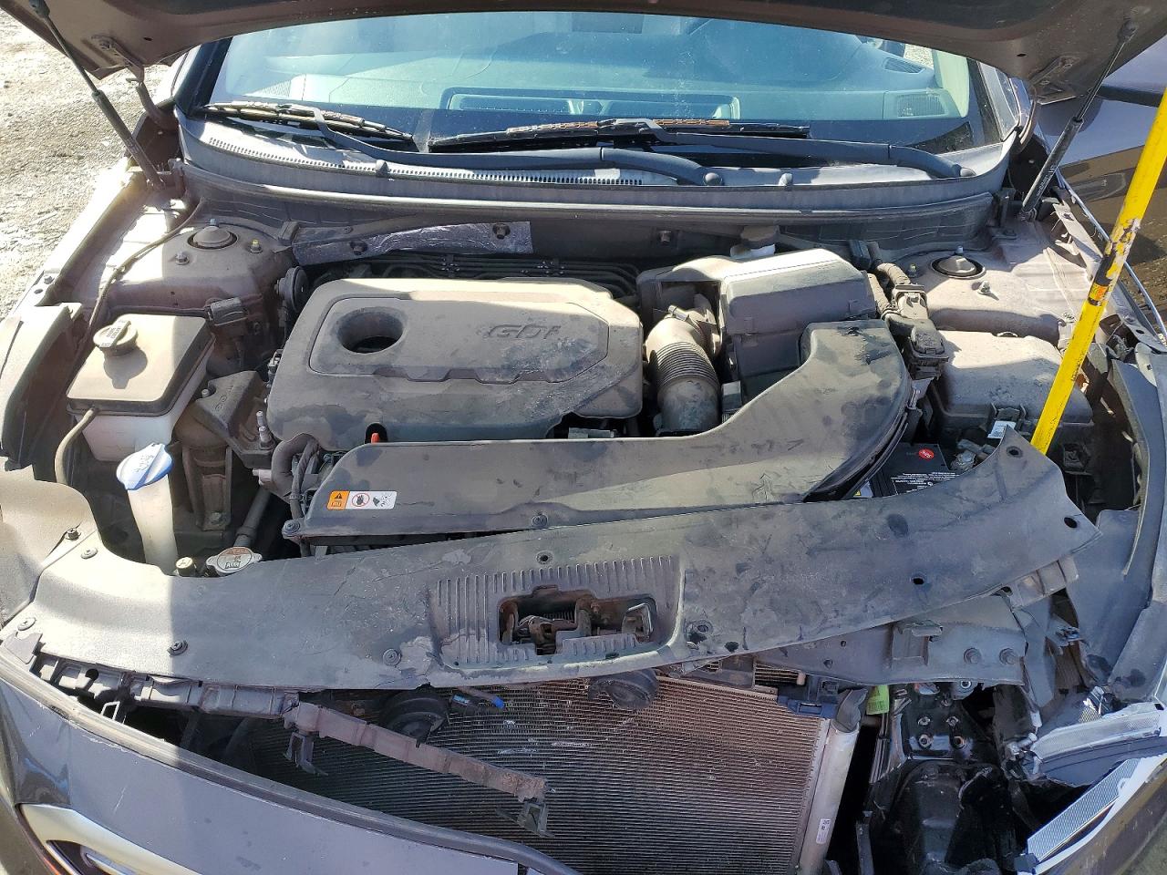 2015 HYUNDAI SONATA SE photo 31