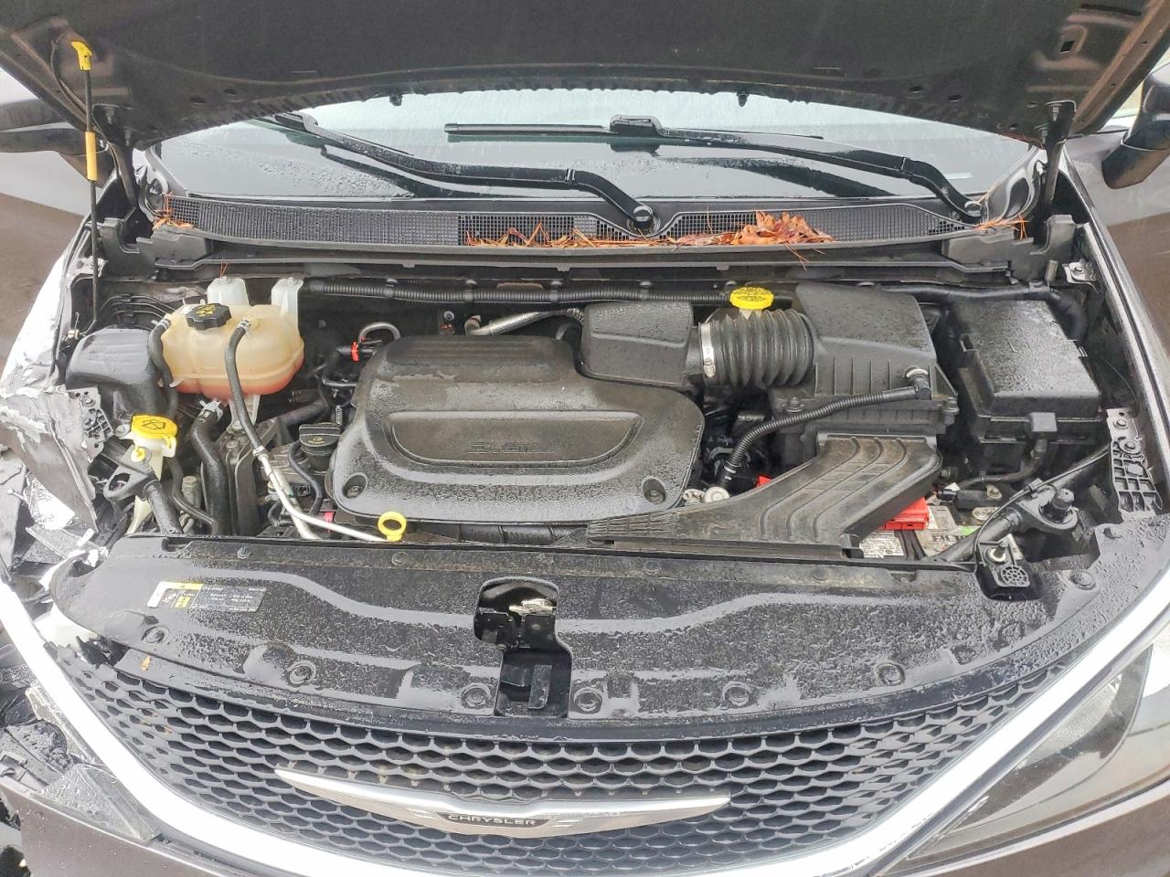 2021 CHRYSLER VOYAGER LXI photo 23