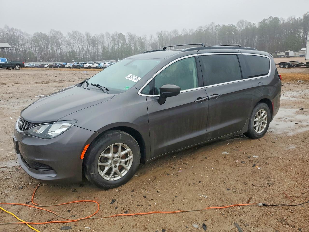 2021 CHRYSLER VOYAGER
