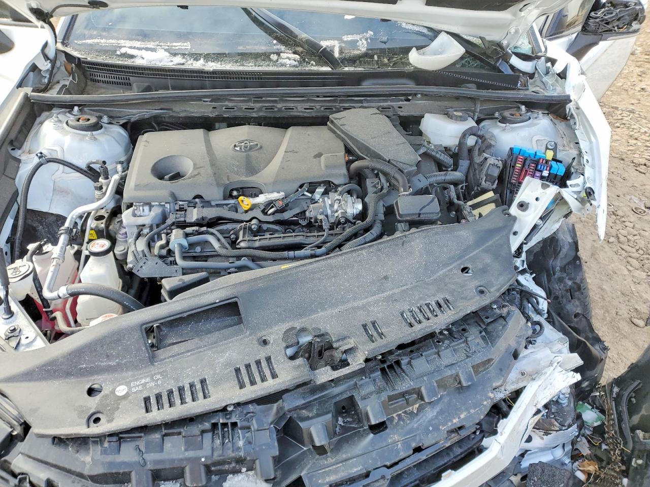 2025 TOYOTA CAMRY XSE photo 11