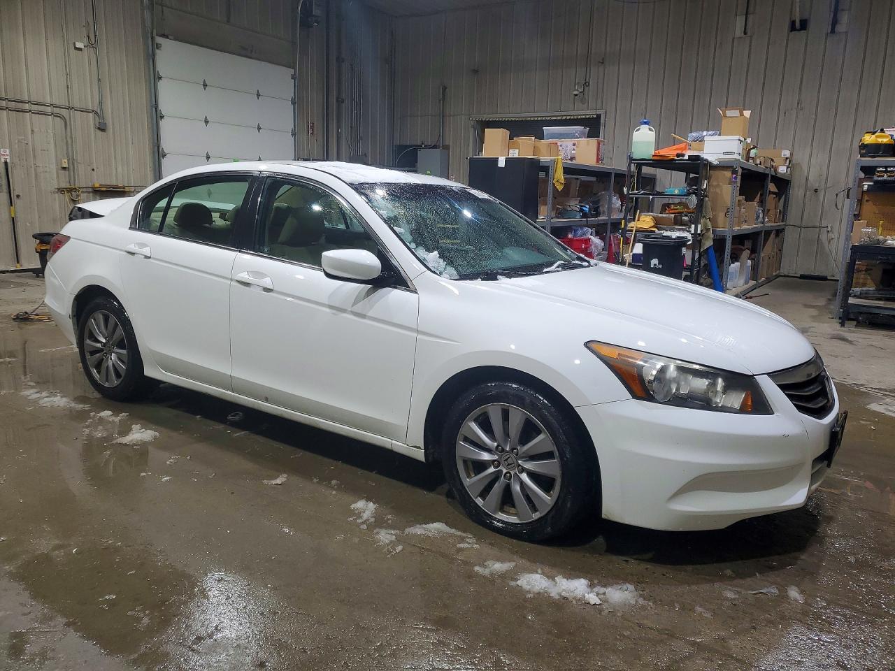 2011 HONDA ACCORD EXL photo 4
