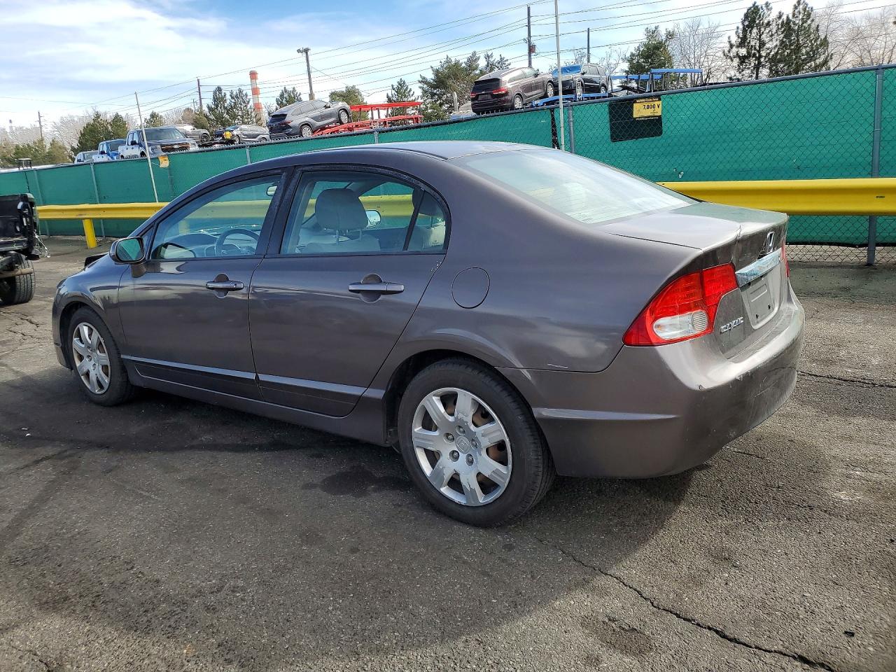 2010 HONDA CIVIC LX photo 3