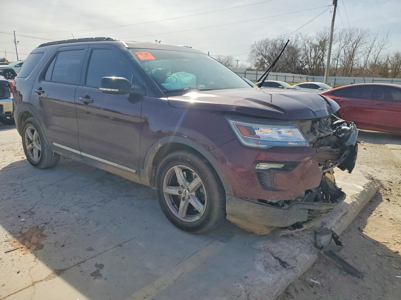 2018 FORD EXPLORER XLT photo 7