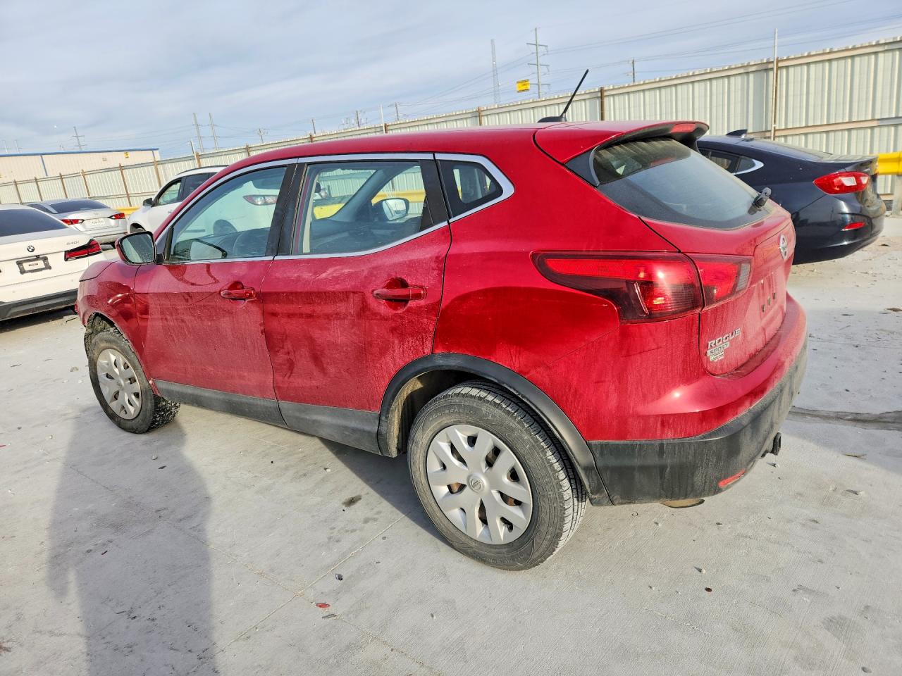 2018 NISSAN ROGUE SPORT S photo 3