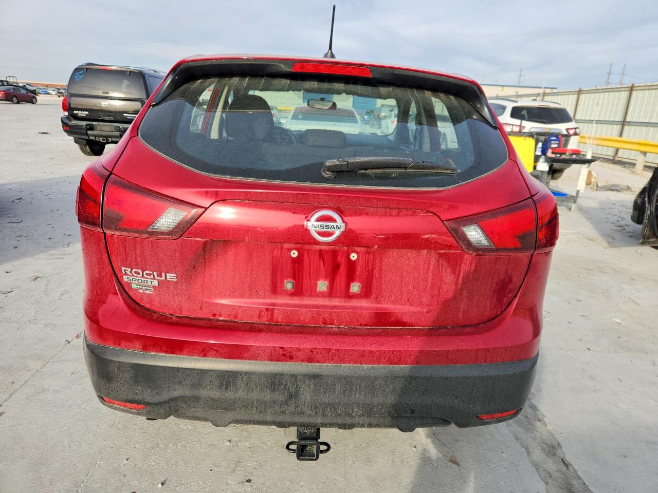 2018 NISSAN ROGUE SPORT S photo 11