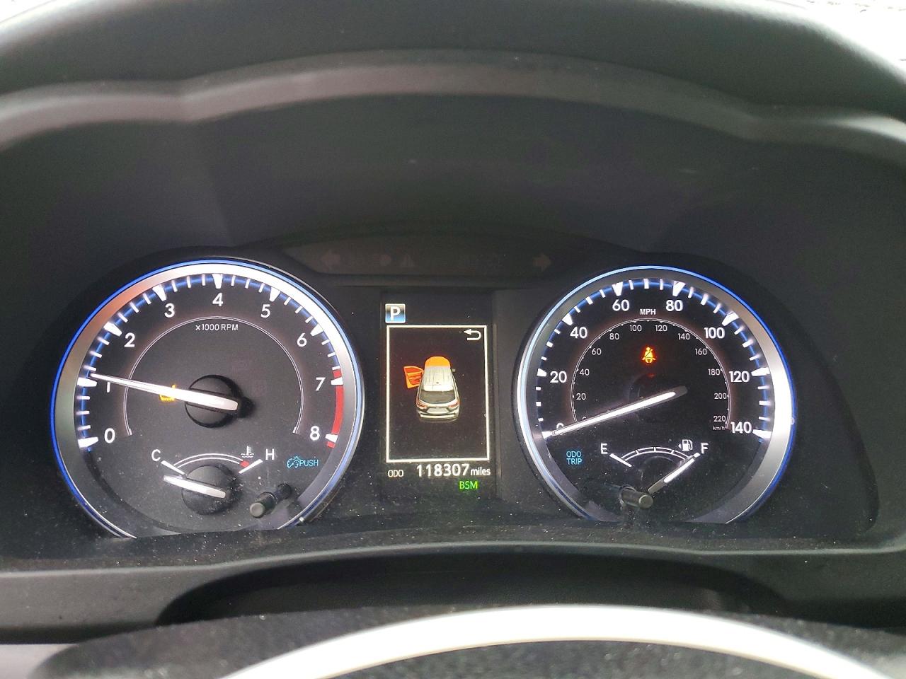 2019 TOYOTA HIGHLANDER XLE photo 25