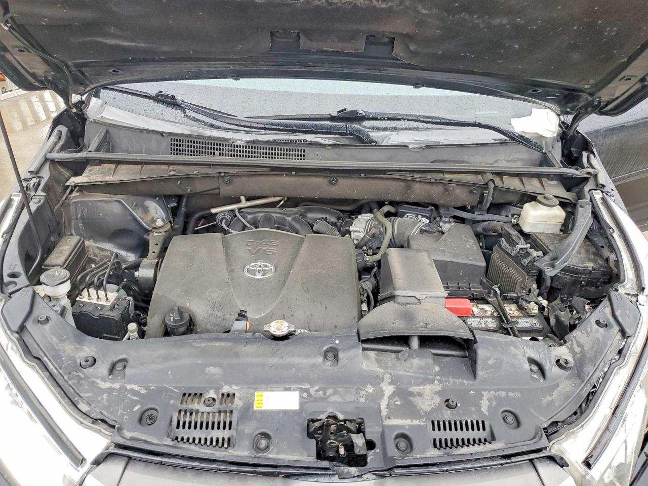 2019 TOYOTA HIGHLANDER XLE photo 34