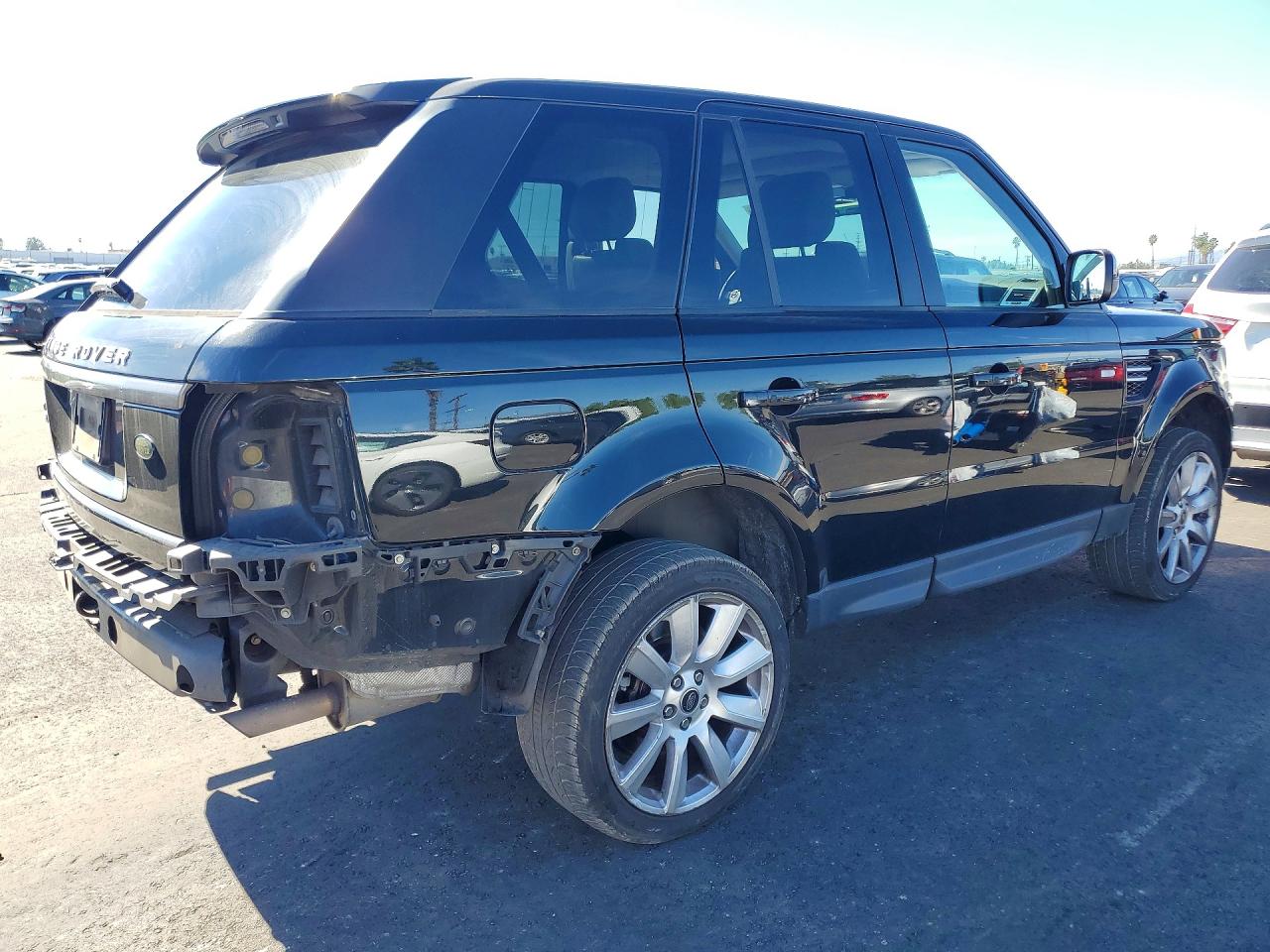 2013 LAND ROVER RANGE ROVER SPORT HSE photo 3