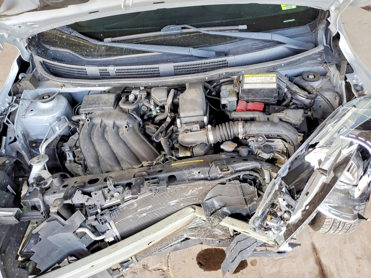 2019 NISSAN VERSA SV photo 21