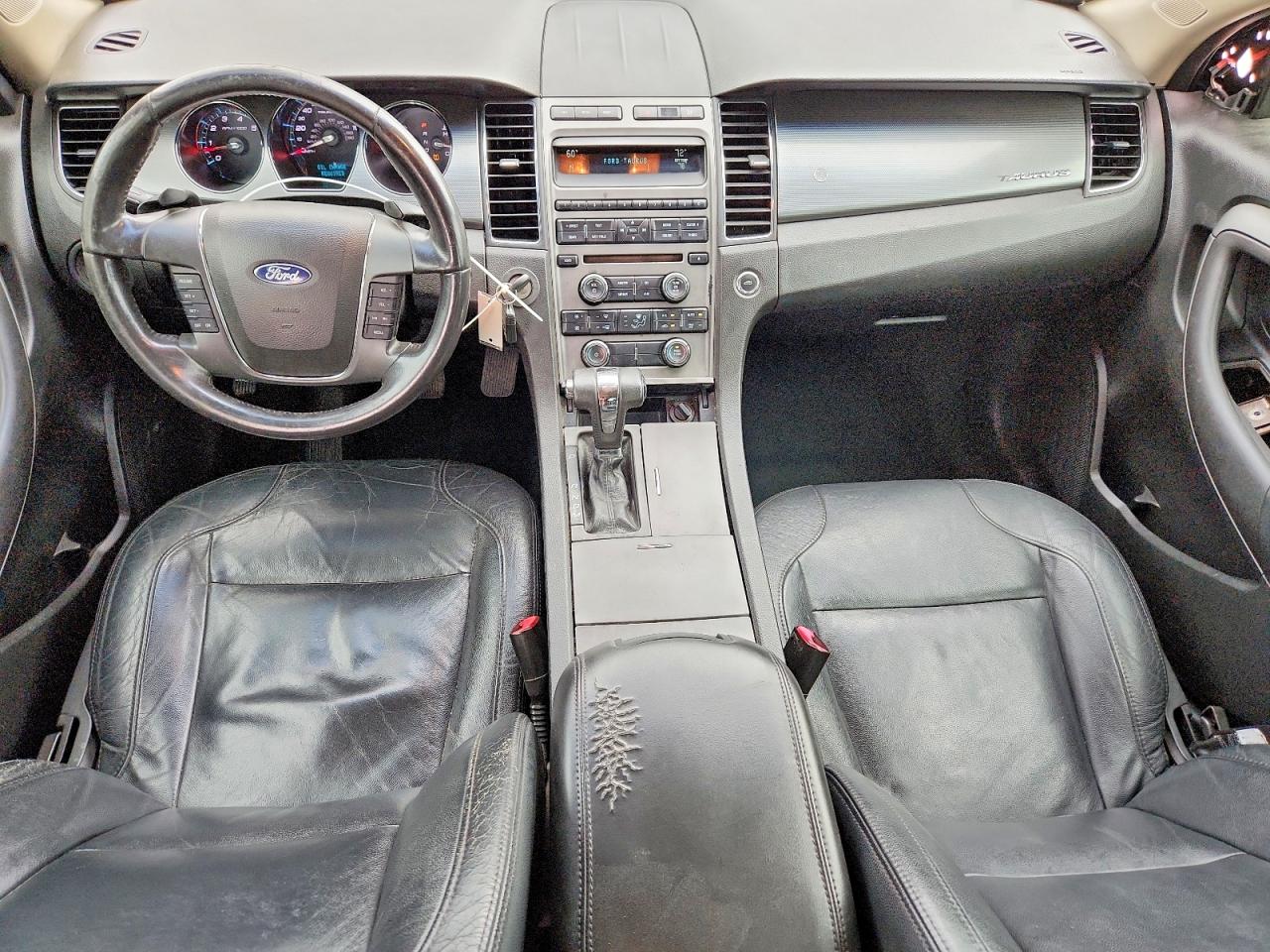 2011 FORD TAURUS SEL photo 22
