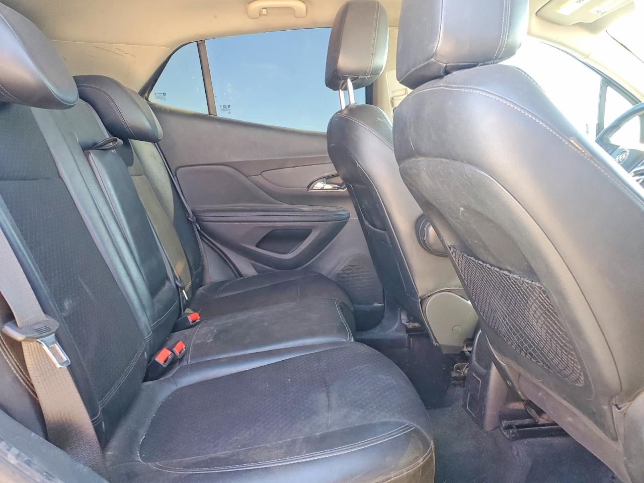2017 BUICK ENCORE PREFERRED photo 31