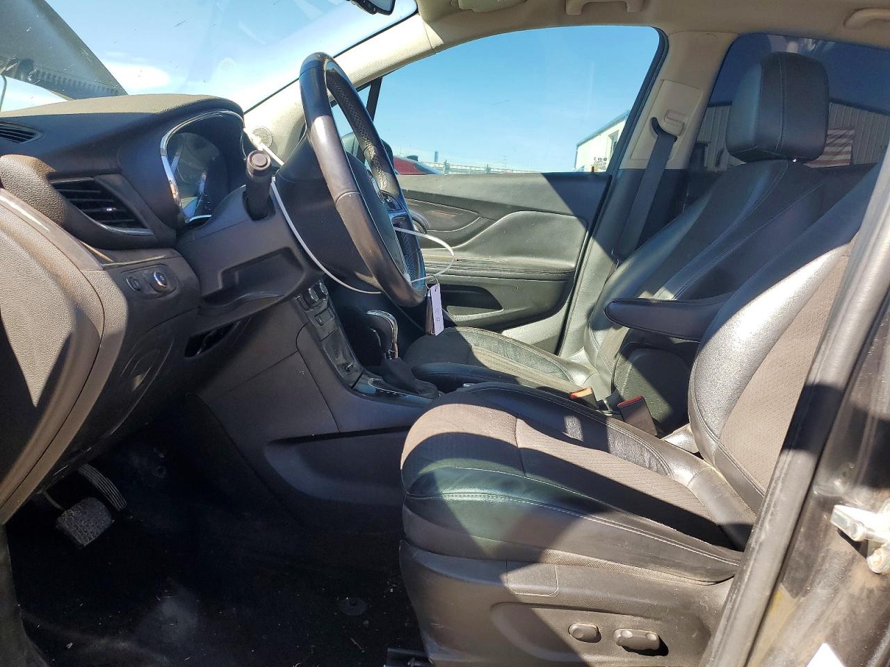 2017 BUICK ENCORE PREFERRED photo 19