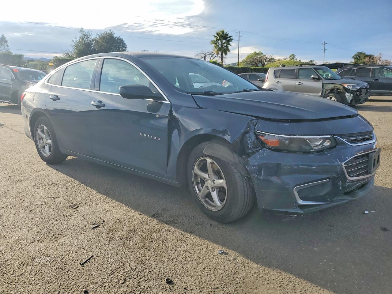 2017 CHEVROLET MALIBU LS photo 7