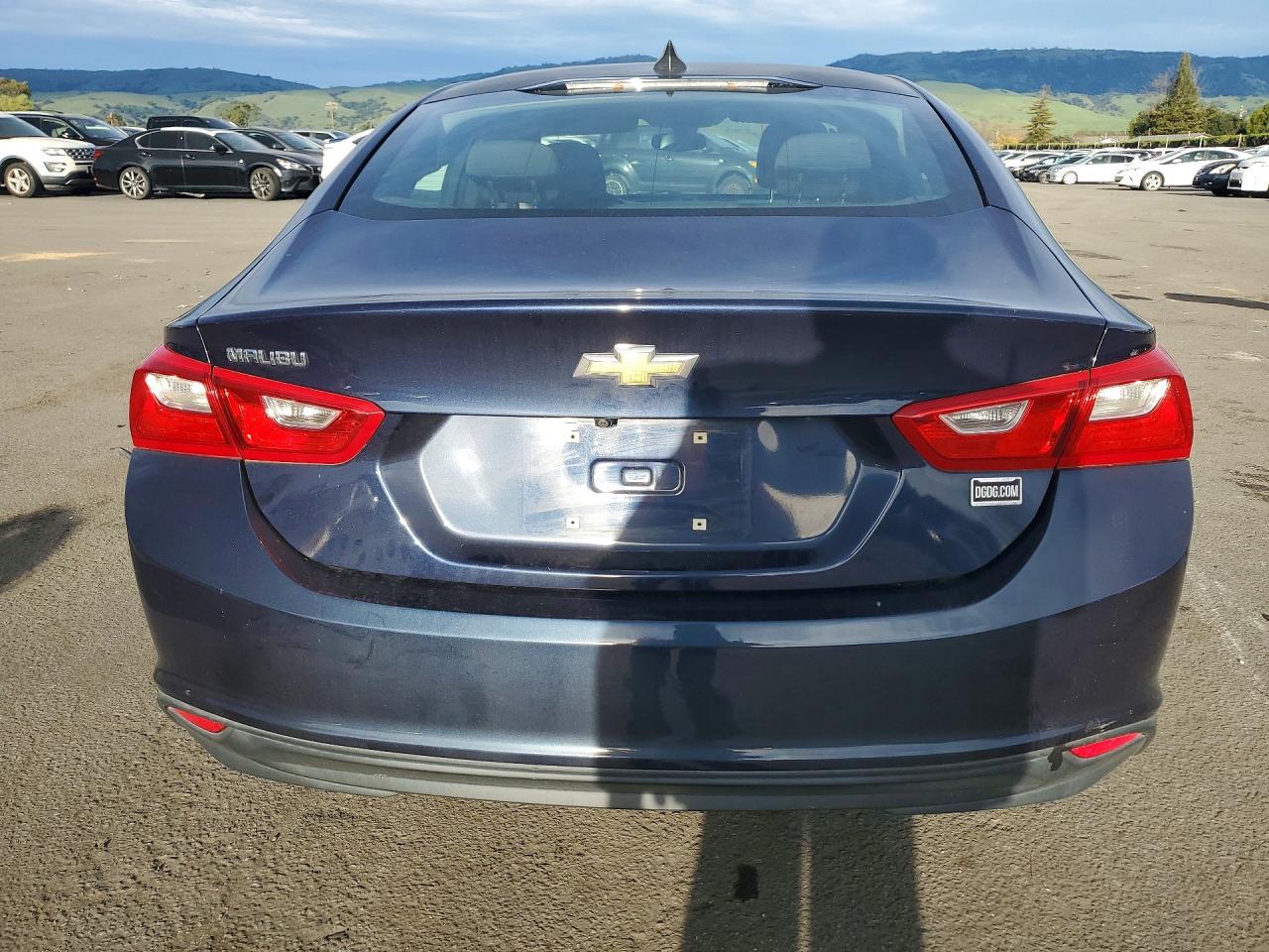 2017 CHEVROLET MALIBU LS photo 11