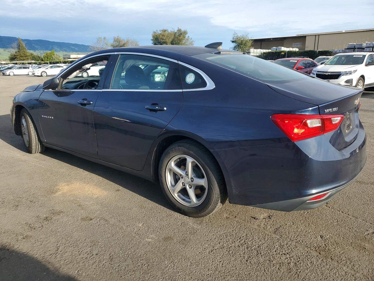 2017 CHEVROLET MALIBU LS photo 3