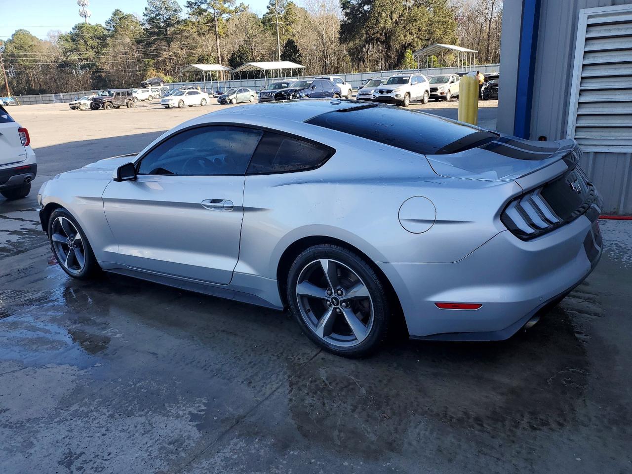 2015 FORD MUSTANG photo 4