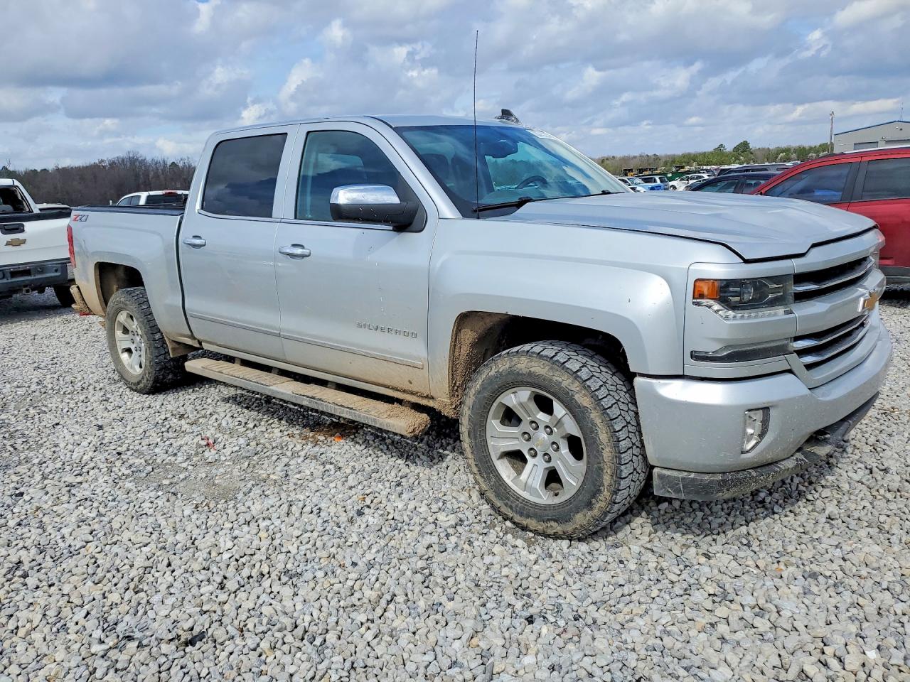 2018 CHEVROLET SILVERADO K1500 LTZ photo 7