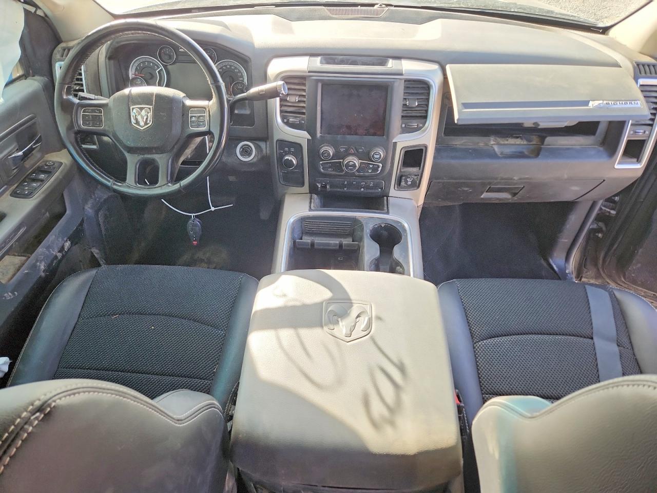 2018 RAM 2500 SLT photo 15