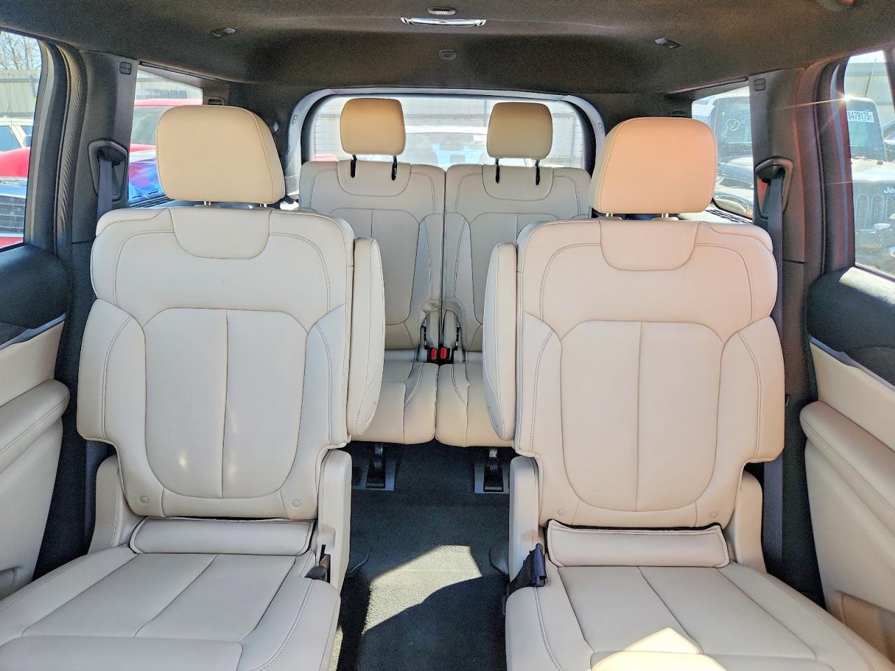 2023 JEEP GRAND CHEROKEE L LIMITED photo 19