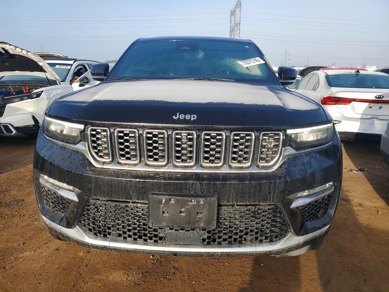 2023 JEEP GRAND CHEROKEE SUMMIT photo 9