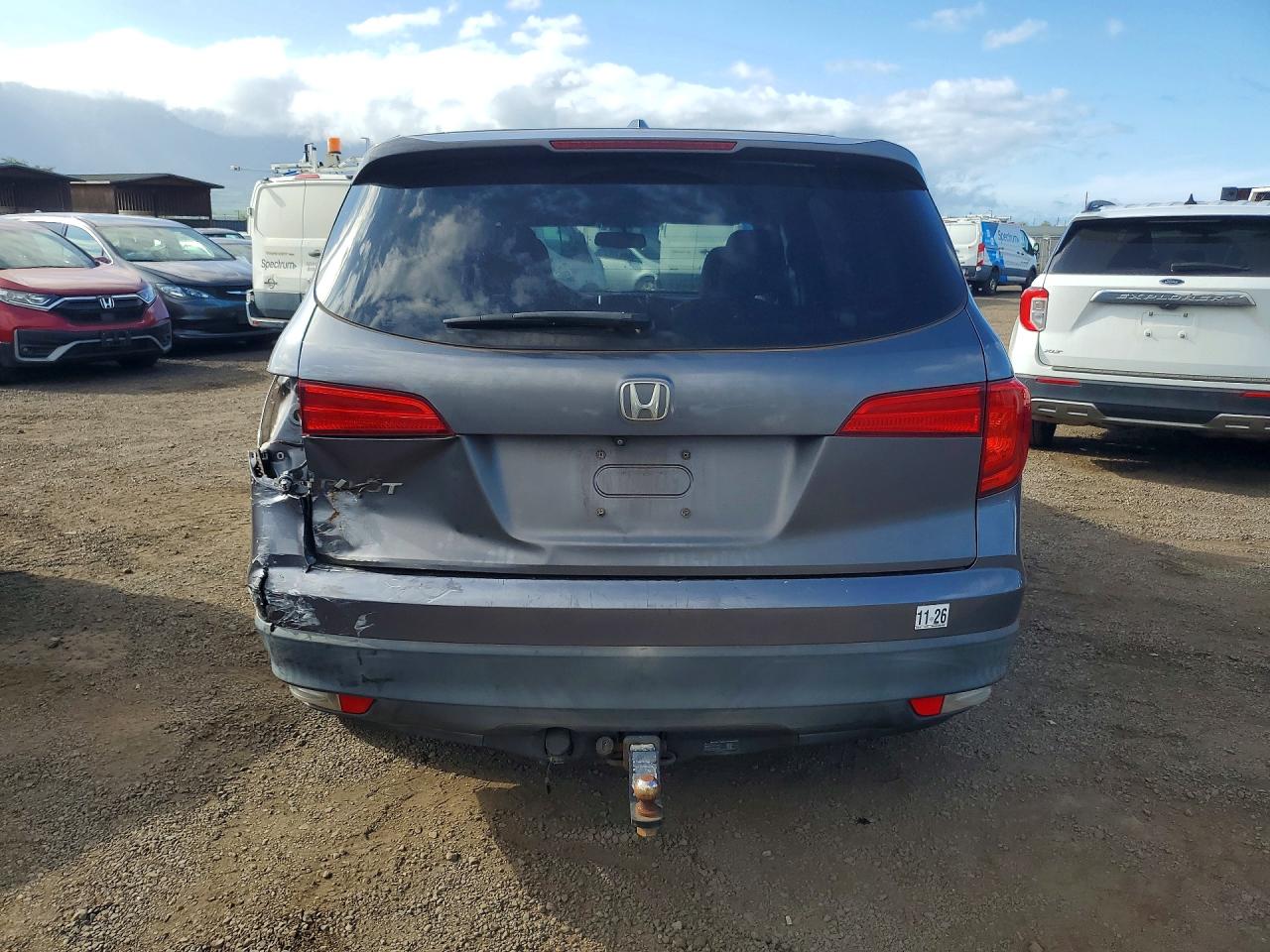 2016 HONDA PILOT photo 6