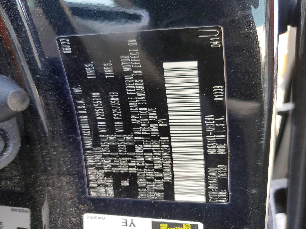 2022 TOYOTA COROLLA CROSS XLE photo 13