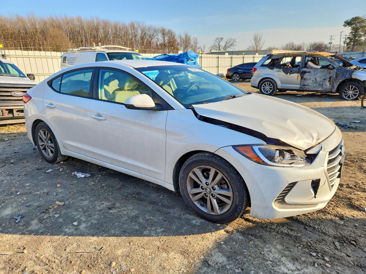 2018 HYUNDAI ELANTRA SEL photo 4