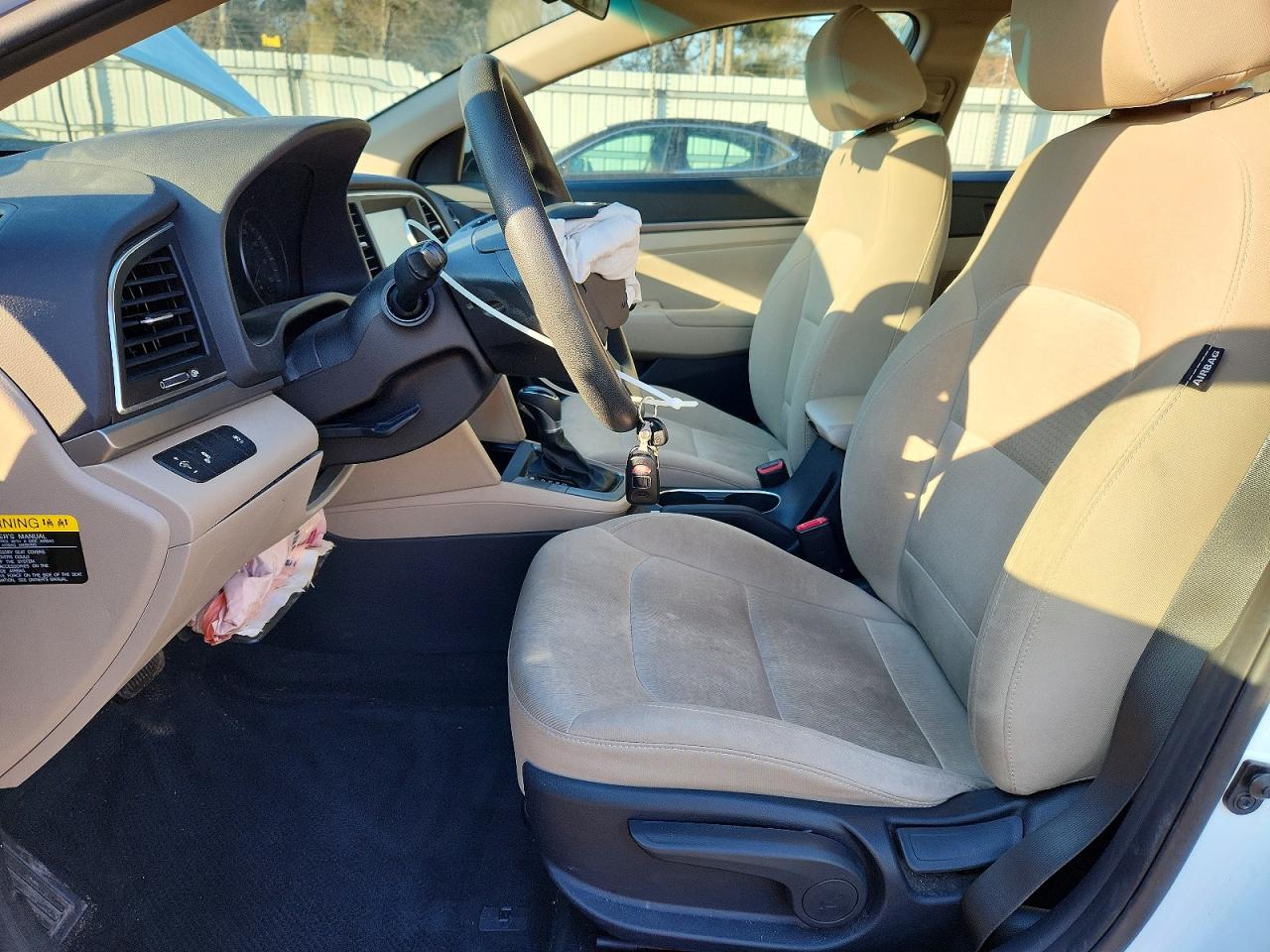 2018 HYUNDAI ELANTRA SEL photo 7