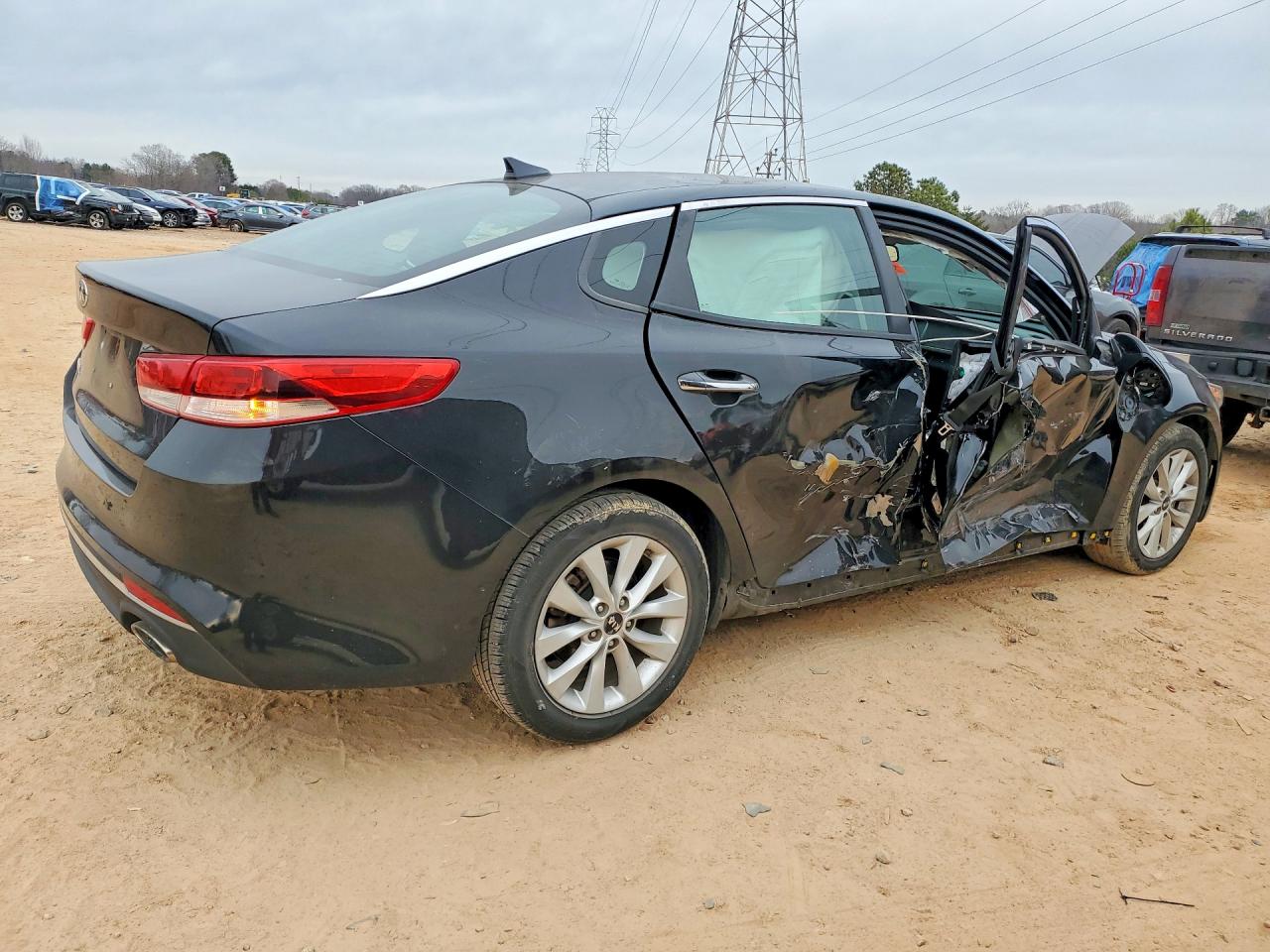 2018 KIA OPTIMA LX photo 3
