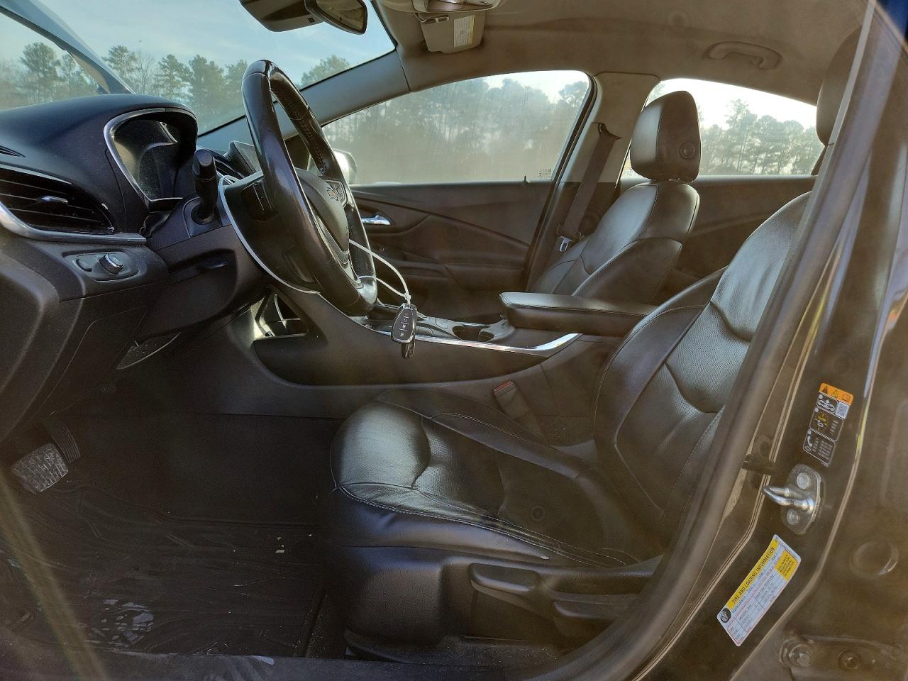 2017 CHEVROLET VOLT PREMIER photo 13