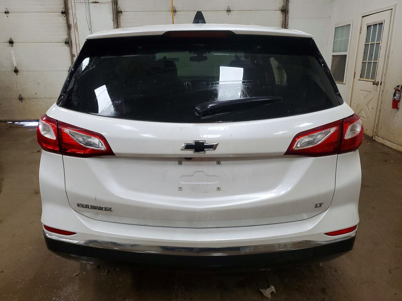 2018 CHEVROLET EQUINOX LT photo 11